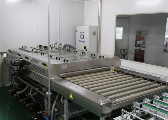 China Equipo que se lava del picovoltio del vidrio fotovoltaico de los módulos, lavado del vidrio y secadora proveedor