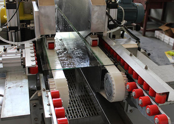 China Línea recta de cristal máquina de las fachadas de cristal estructurales del ribete con diseño de la protección del motor proveedor